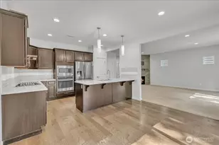 224 157th Pl SW, Lynnwood, WA 98087 - Photo 9