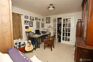 2071 Gilman Dr W, Seattle, WA 98119 - Photo 13