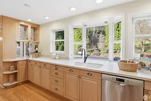 20810 NE 78th St, Redmond, WA 98053 - Photo 11