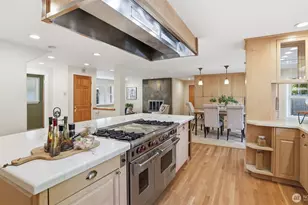 20810 NE 78th St, Redmond, WA 98053 - Photo 9