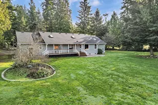 7417 Silvana Terrace Rd, Stanwood, WA 98292 - Photo 3