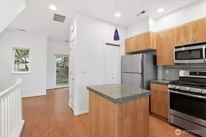 63 Cougar Ridge Road NW #2102, Issaquah, WA 98027 - Photo 9