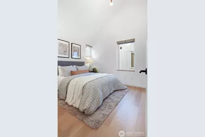 10344 Wallingford Avenue N, Seattle, WA 98133 - Photo 19