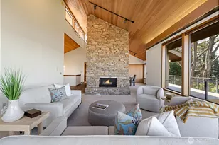 2720 Soundview Dr W, University Place, WA 98466 - Photo 7