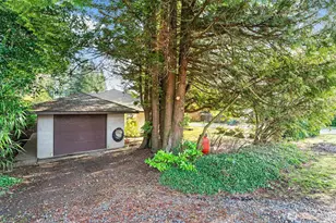 2306 NE 105th St, Seattle, WA 98125 - Photo 33