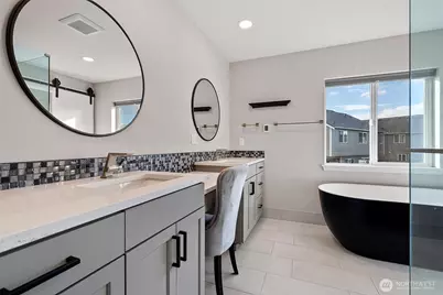 204 Balmer Street SW, Orting, WA 98360 - Photo 19