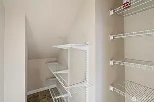 204 Balmer St SW, Orting, WA 98360 - Photo 15