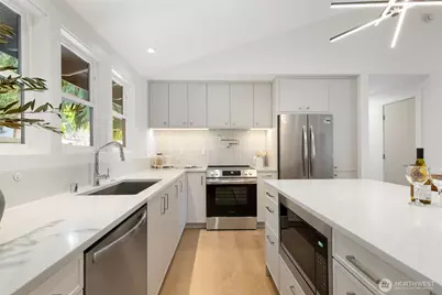 8920 168th Avenue NE, Redmond, WA 98052 - Photo 11