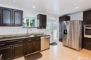 3305 Pine Rd, Bremerton, WA 98310 - Photo 11