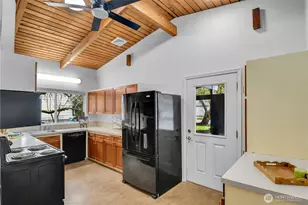 5828 129th Ave SE, Bellevue, WA 98006 - Photo 11