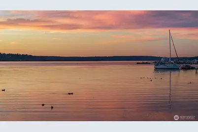 4437 Lake Washington Boulevard NE #202, Kirkland, WA 98033 - Photo 17