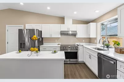 3323 240th Court E, Spanaway, WA 98387 - Photo 7