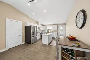 3323 240th Ct E, Spanaway, WA 98387 - Photo 5