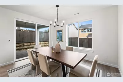 1595 Lockridge Loop E, Enumclaw, WA 98022 - Photo 13