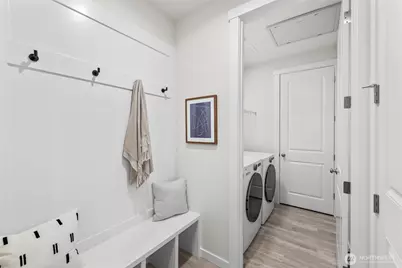 1595 Lockridge Loop E, Enumclaw, WA 98022 - Photo 21