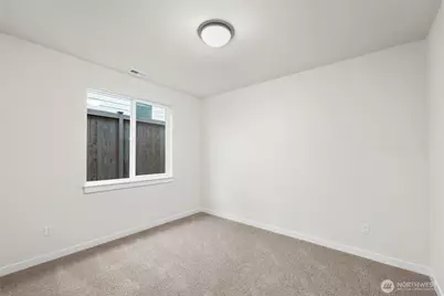 1595 Lockridge Loop E, Enumclaw, WA 98022 - Photo 31