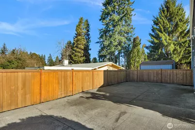 24231 78th Place W, Edmonds, WA 98026 - Photo 35