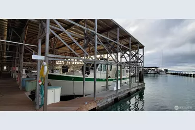 1600 5th Street #C-100, Anacortes, WA 98221 - Photo 3