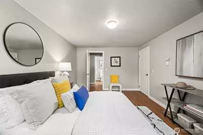 12527 NE 117th Place #F5, Kirkland, WA 98034 - Photo 11