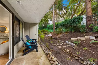 12527 NE 117th Place #F5, Kirkland, WA 98034 - Photo 15