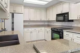 15719 SE 23rd St, Vancouver, WA 98683 - Photo 9