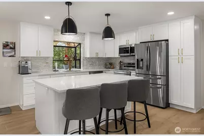 7109 NE 149th Court, Kenmore, WA 98028 - Photo 7