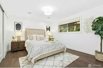 13416 NE 70th Street, Redmond, WA 98052 - Photo 11