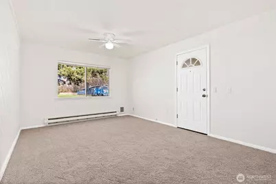 7902 48th Street E, Fife, WA 98424 - Photo 7