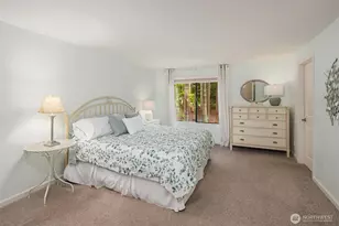 3922 229th Pl SE, Sammamish, WA 98075 - Photo 13