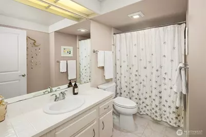 3922 229th Place SE, Sammamish, WA 98075 - Photo 19