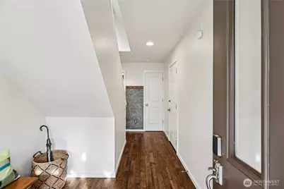 2122 NW Boulder Way Drive, Issaquah, WA 98027 - Photo 3