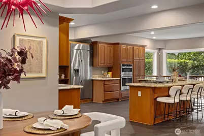 1147 Federal Avenue E, Seattle, WA 98102 - Photo 7