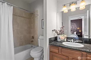 1147 Federal Ave E, Seattle, WA 98102 - Photo 27