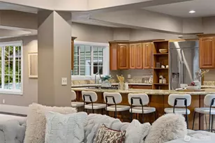 1147 Federal Ave E, Seattle, WA 98102 - Photo 11