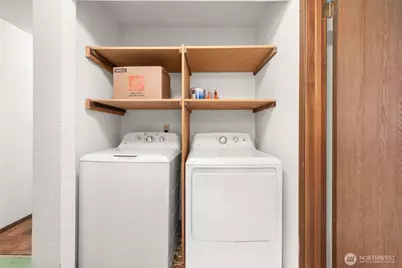 12528 NE 117th Place #E1, Kirkland, WA 98034 - Photo 13