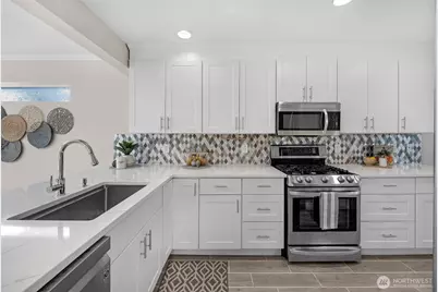 9330 16th Drive W, Everett, WA 98204 - Photo 9