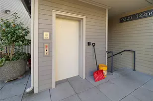 9205 122nd Ct NE, Kirkland, WA 98033 - Photo 23