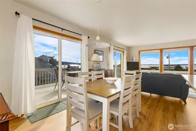 86 Keystone Avenue, Coupeville, WA 98239 - Photo 13