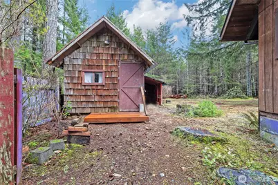 100 N Varden Way, Hoodsport, WA 98548 - Photo 11