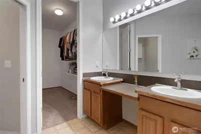 17915 25th Ave E, Tacoma, WA 98445 - Photo 11