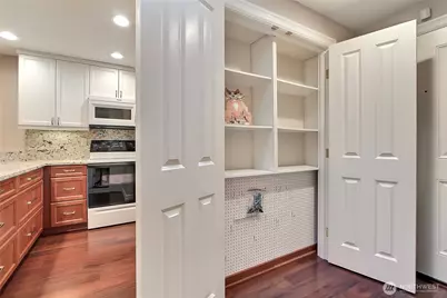 6323 N 26th Street, Tacoma, WA 98407 - Photo 3