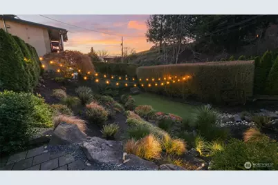 4527 W Raye Street, Seattle, WA 98199 - Photo 37