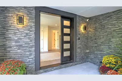 4527 W Raye Street, Seattle, WA 98199 - Photo 7