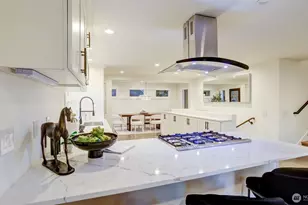 4527 W Raye St, Seattle, WA 98199 - Photo 11