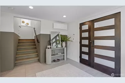 4527 W Raye Street, Seattle, WA 98199 - Photo 9