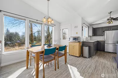 2071 Cherry Street #7, Ferndale, WA 98248 - Photo 9