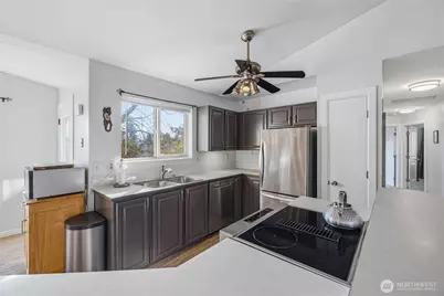 2071 Cherry Street #7, Ferndale, WA 98248 - Photo 5