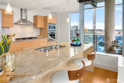 737 Olive Way #2905, Seattle, WA 98101 - Photo 11