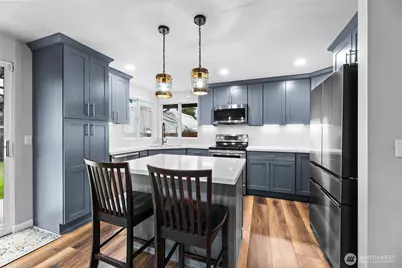 901 Bathke Avenue, Enumclaw, WA 98022 - Photo 9