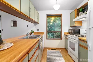 1005 Geneva St, Bellingham, WA 98229 - Photo 21